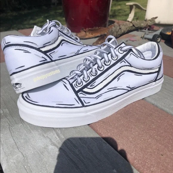 Custom Cartoon Size 12 can take requests for another size